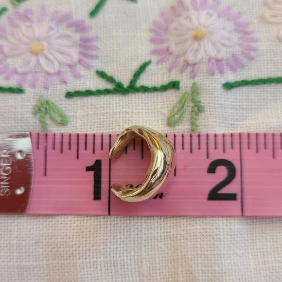 Hernan Herdez Chunky Ear Cuf - Picture 11 of 12